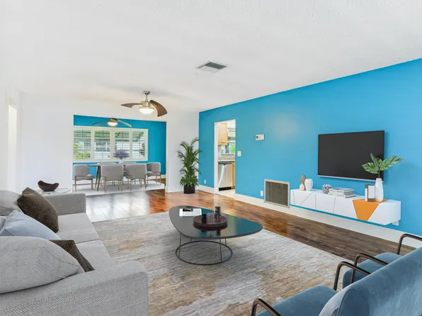 2002 SW 22nd Avenue, Boynton Beach, FL 33426