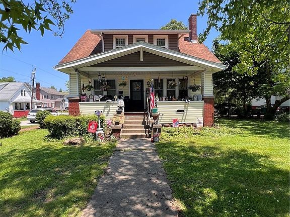 2nd image of 108 Oaklawn Ave