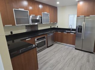 1259 NW 34th Ave #1, Miami, FL 33125