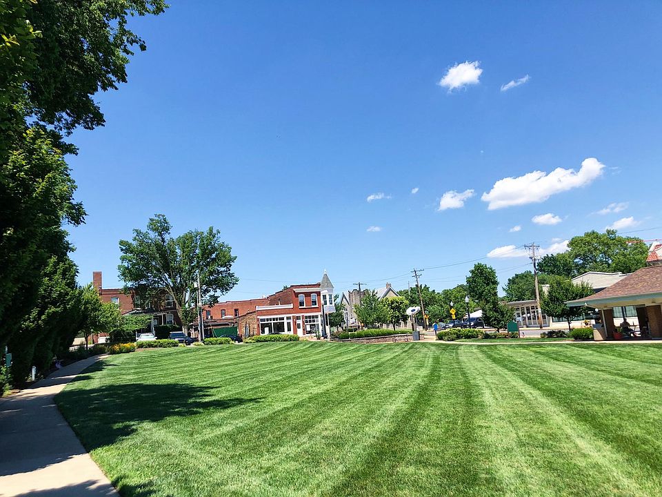 Sutton Loop Park is your front yard!!