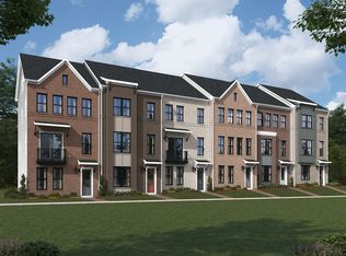 42105 Shining Star Sq, Ashburn, VA 20148