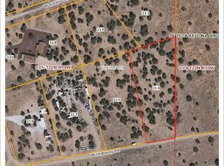 26000 Highway Rd, Seligman, AZ 86337