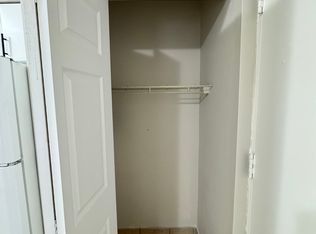 915 Campbell Ave #203, Windsor, ON N9B 2J4