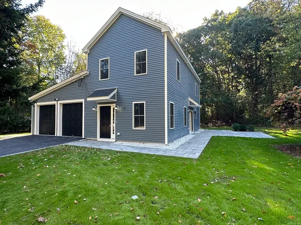 11 Florence St, Franklin, MA 02038