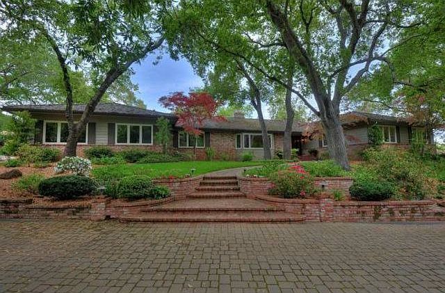 1st image of 20628 Vickery Ave