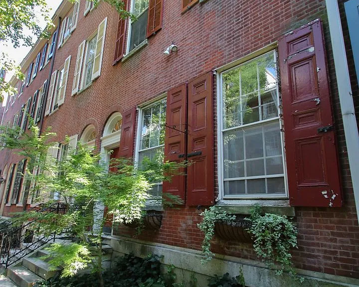 1018 Clinton St #3R — Photo 15