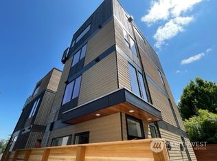 118 26th Ave E #B, Seattle, WA 98112