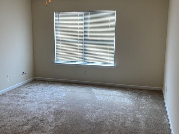 2nd image of 1302 Fairington Club Dr