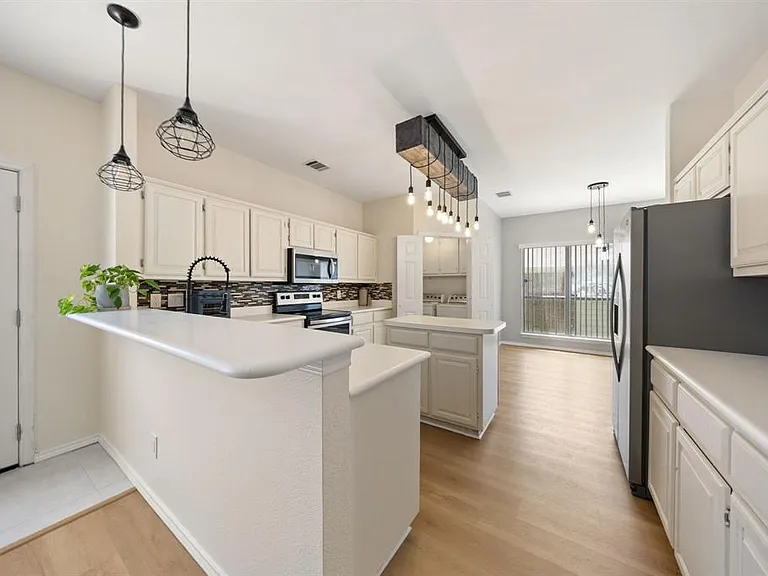 4216 Mulberry Dr — Photo 18