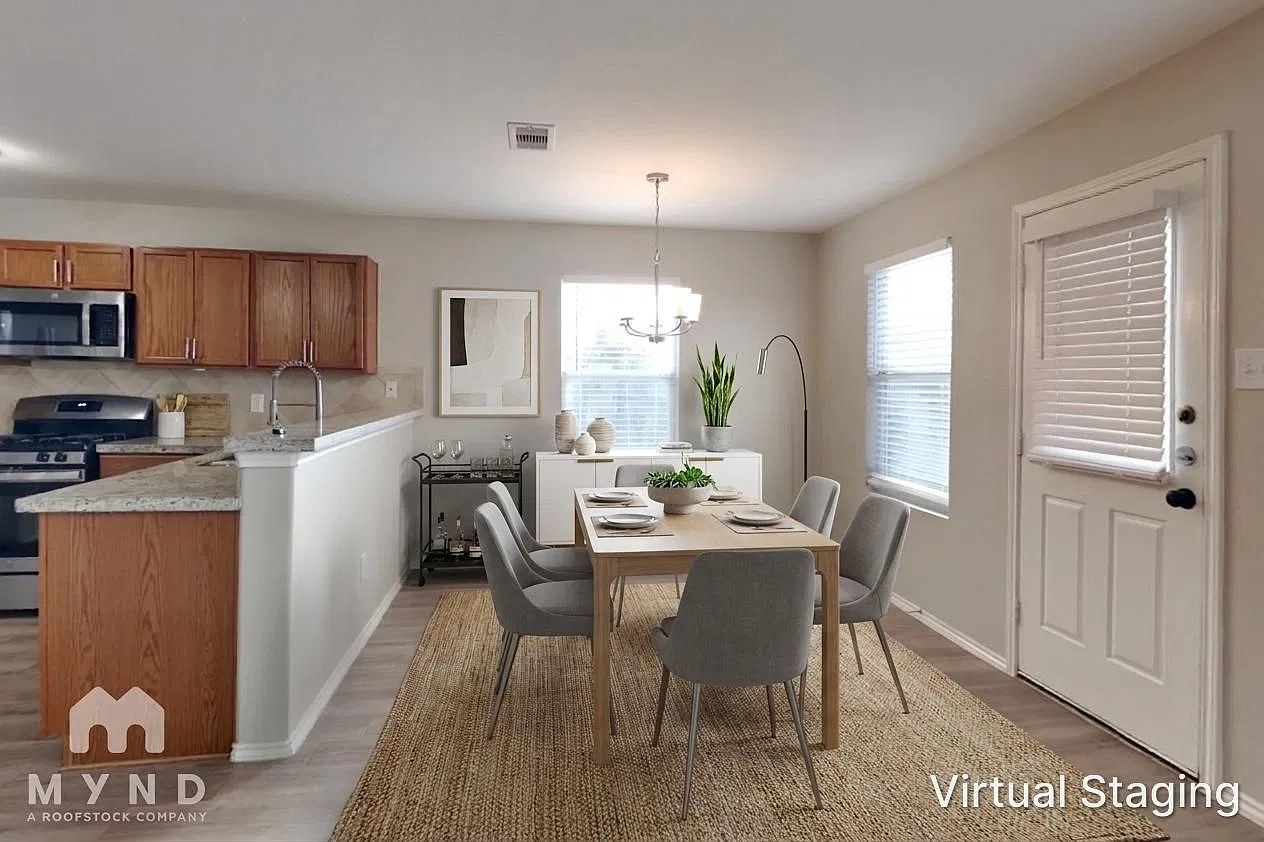 3 bed, 2.0 bath, 1367 sqft, $1,865 — Photo 3