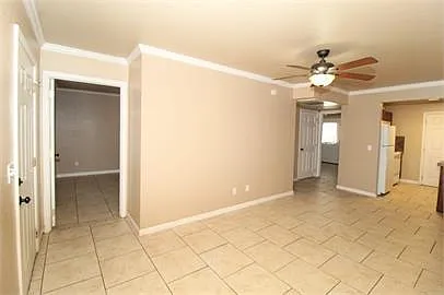 2068 N Leverett Ave — Photo 2