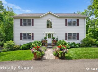 128 Carmen Hill Road, New Milford, CT 06776