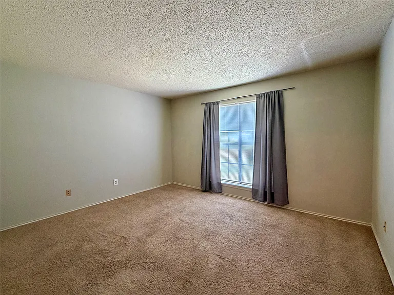 7905 Rice Dr — Photo 18
