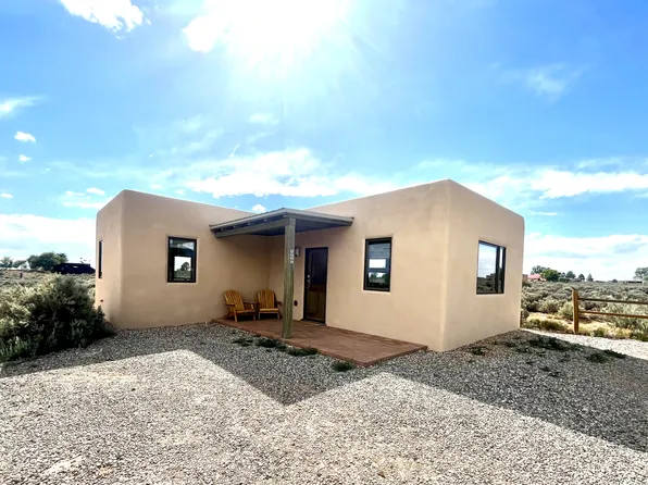 28 Piedra Vista Rd #B, El Prado, NM 87529