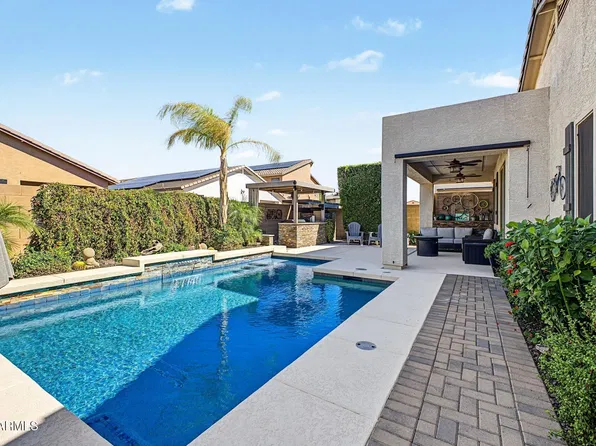 12036 W LOUISE Court, Sun City, AZ 85373