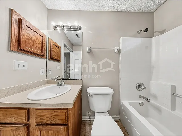 2720 Cold Creek Blvd — Photo 13