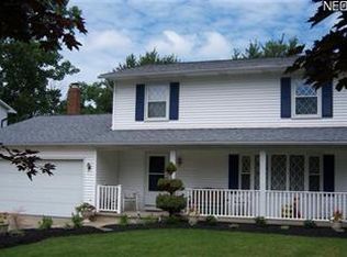 154 Timberlane Dr, Elyria, OH