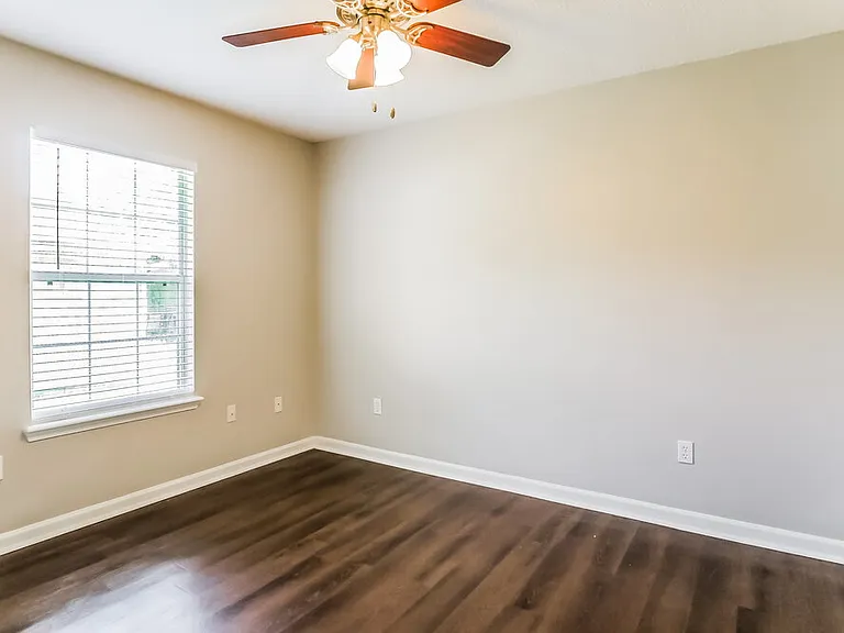 11132 Coldfield Dr — Photo 13