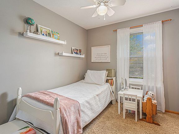 5th image of 7345 Pine Aire Ct