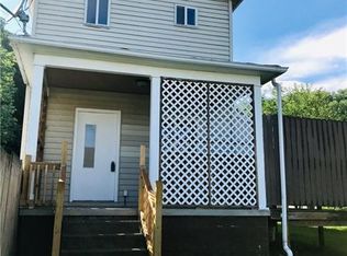 1002 7th St, Elizabeth, PA