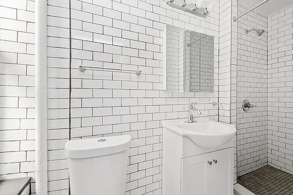 Rented by City Connections Realty | media 39