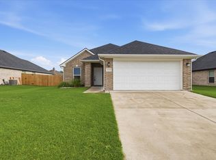 2120 Gabriel Dr, Sherman, TX 75092
