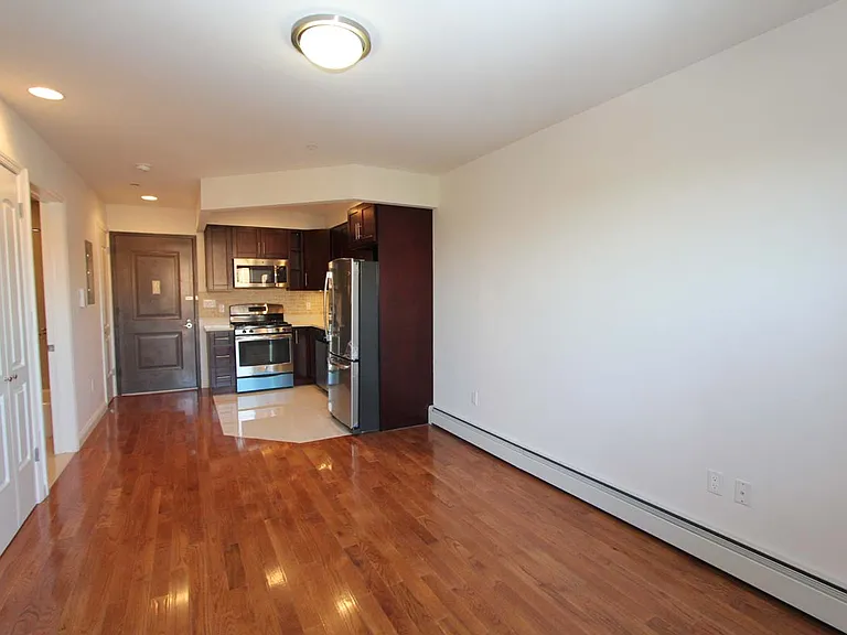 456 W 167th St #3H — Photo 6