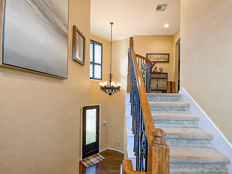 4415 Rolling Field Ln — Photo 20
