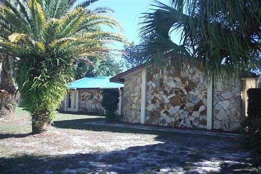 4th image of 7608 Cypress Knee Dr