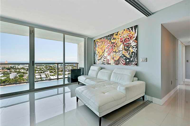 1st image of 759 West Avenue