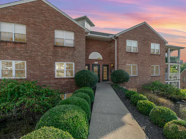 307 Keeneland Dr, Fort Thomas, KY 41075