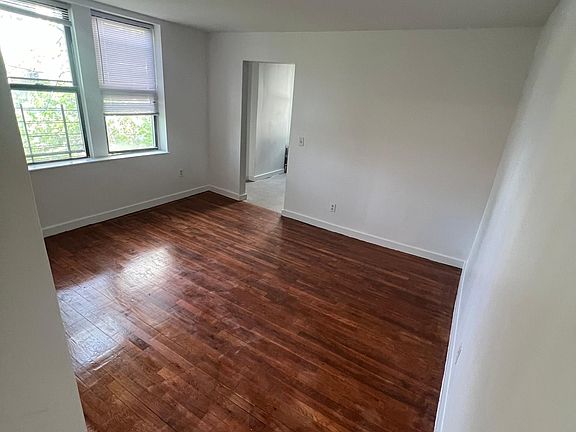 2nd image of 100 Woodworth Ave #5