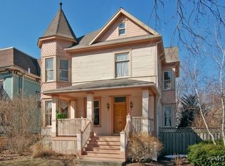 121 S East Ave, Oak Park, IL 60302