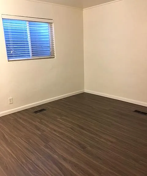 174 N Canyon Rd #3 — Photo 11