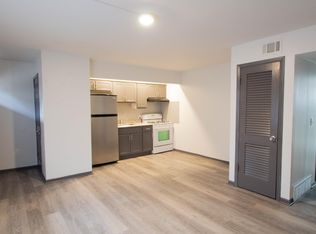 1918 S 29th Cir #302, Omaha, NE 68105