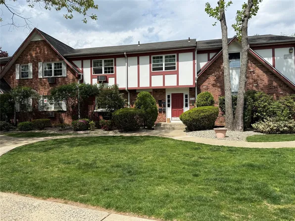 150 Doxbury Lane #150, Suffern, NY 10901