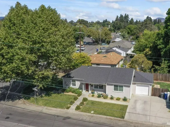 124 Homewood Avenue, Napa, CA 94558