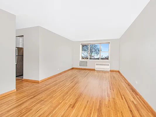 Sold by Re/Max In The City | media 2