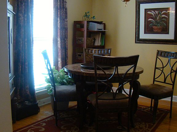 3rd image of 266 Indian Park Dr