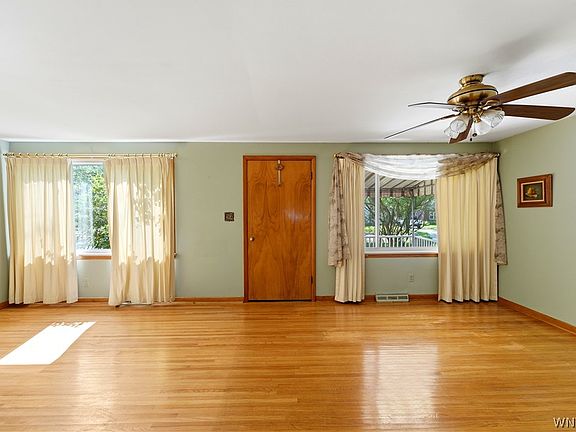 5th image of 161 Dellwood Rd