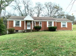 129 Garrett Dr, Goodlettsville, TN 37072