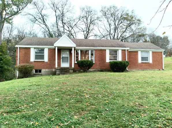 129 Garrett Dr, Goodlettsville, TN 37072