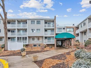 1601 N Innsbruck Dr UNIT 234-1, Minneapolis, MN 55432