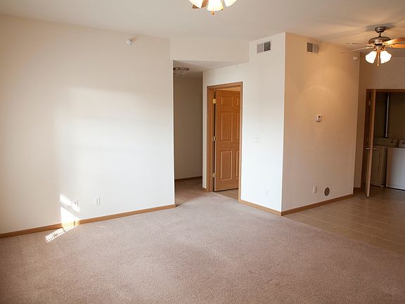 5th image of 5505 N Frostwood Pkwy #18