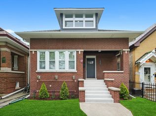 5426 N Bernard St, Chicago, IL 60625