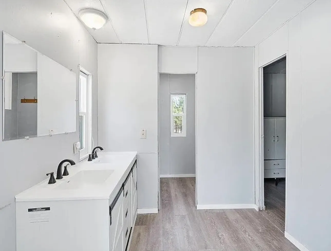3 bed, 1440 sqft, $1,900 — Photo 1
