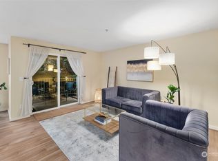 10744 Greenwood Ave N APT 103, Seattle, WA