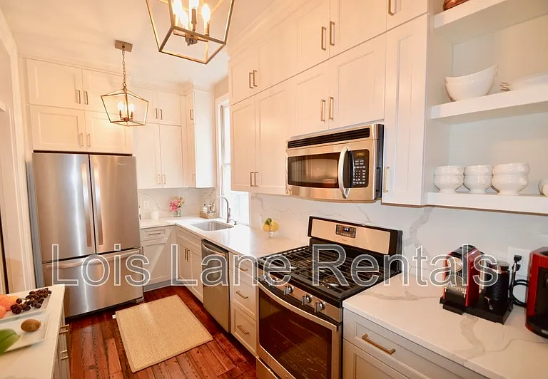 168 Broad St #A — Photo 3