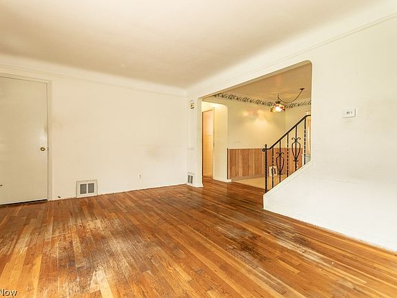 4th image of 357 E 307th St