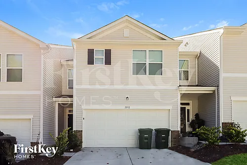 2092 Cypress Village Dr NW Photo 1